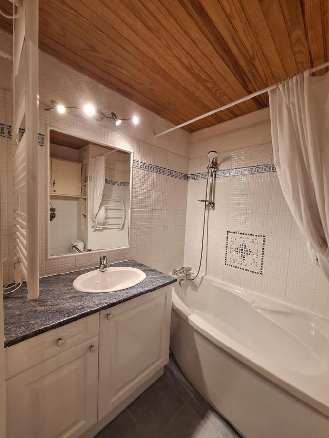 Les 3 Lys Apartment *